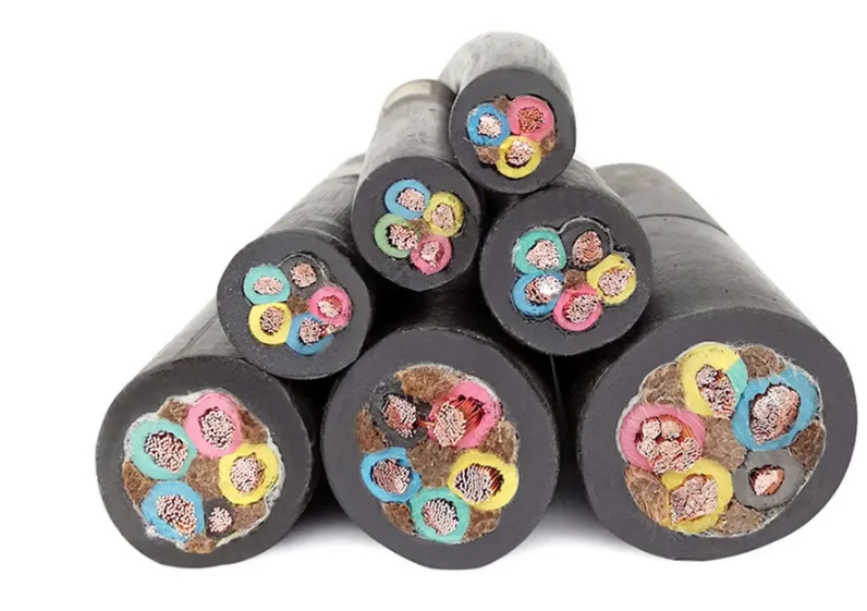 廣東電力電纜的結構主要由線芯、絕緣層和保護層三部分組成.jpg 廣東電力電纜的結構主要由線芯、絕緣層和保護層三部分組成.jpg